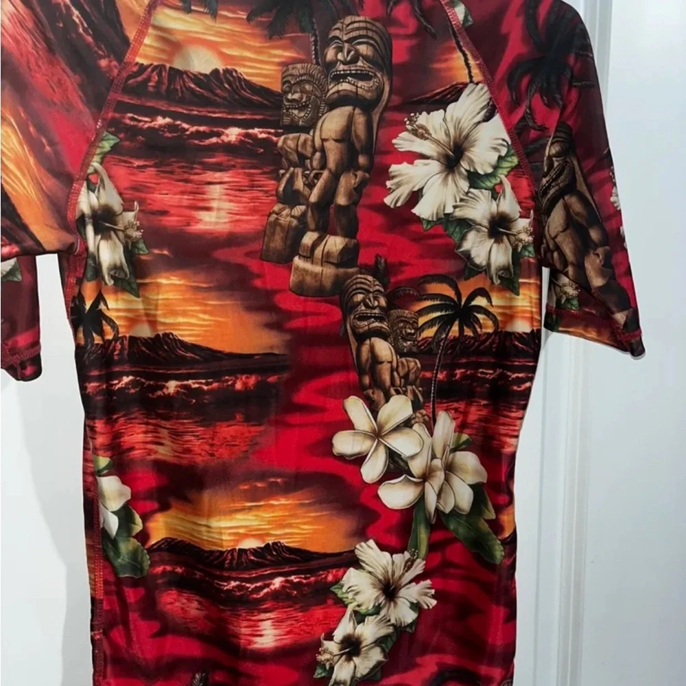 Hawaiian swim shirt